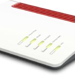 FRITZ!Box 5530 Fiber | Router für einen Glasfaseranschluss (Glasfasermodem mit 2x2 Wi-Fi 6 (WLAN AX), bis zu 3 GBit/s, 2.5-Gigabit-LAN-Port, geeignet für Deutschland)