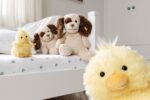 Steiff 073892 - Original Plüschtier Pipsy Küken, Soft Cuddly Friends Kuscheltier ca. 14 cm, Markenplüsch mit Knopf im Ohr, Schmusefreund für Babys von Geburt an, gelb